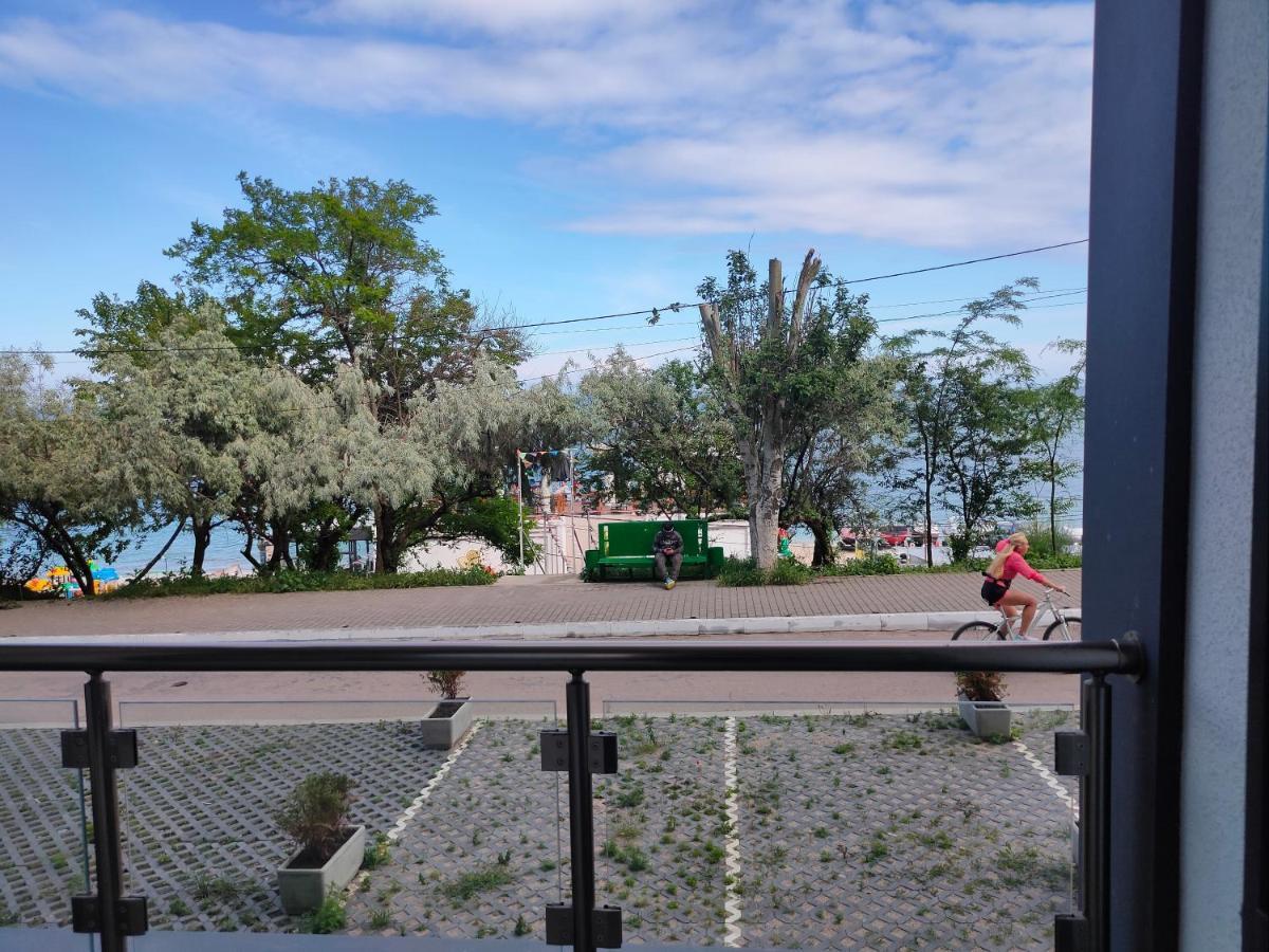 Апартаменты У Моря Magnit Первая Линия Odessa Buitenkant foto