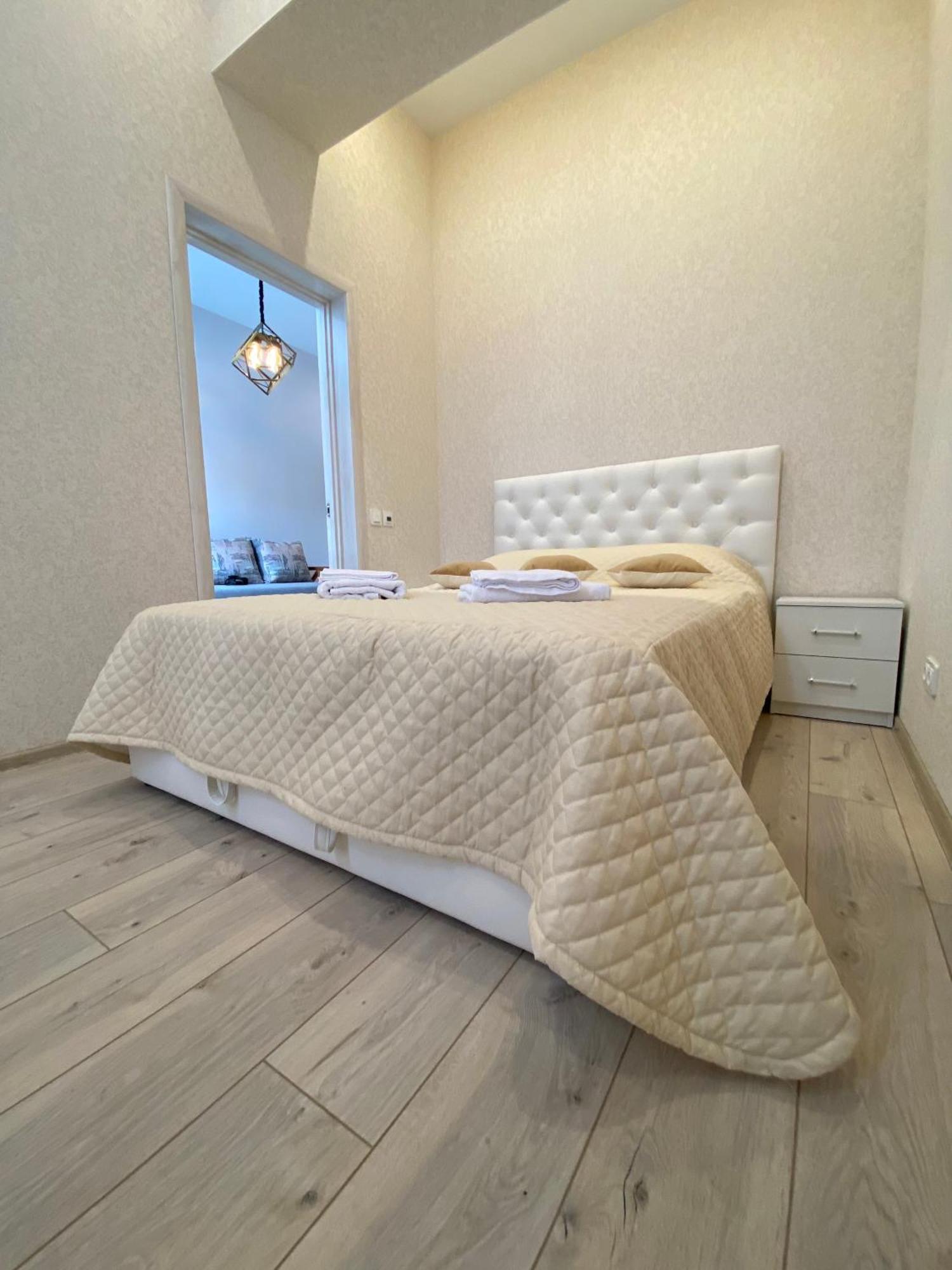 Апартаменты У Моря Magnit Первая Линия Odessa Buitenkant foto