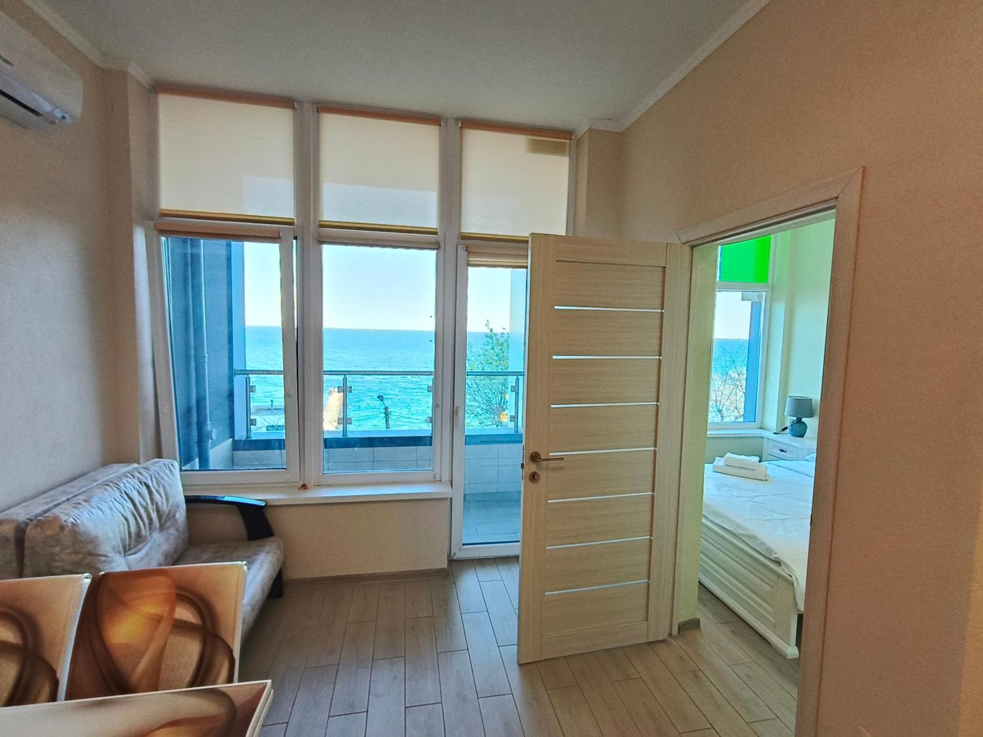 Апартаменты У Моря Magnit Первая Линия Odessa Buitenkant foto